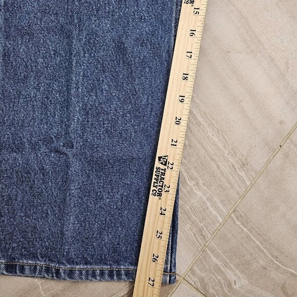 L.L. Bean Original Fit High Rise Relaxed Blue Jeans Women's Size 20 Pettie - Picture 9 of 10